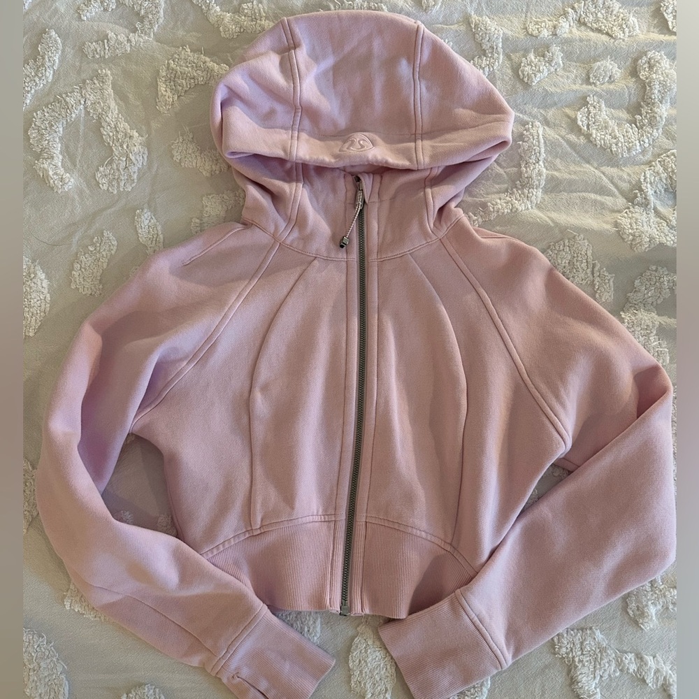 Lululemon “strawberry milkshake” scuba crop hoodie